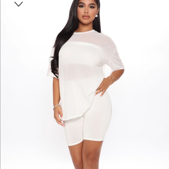 Fashion Nova Nice and Clear Biker Short Set - Picture 4 of 4